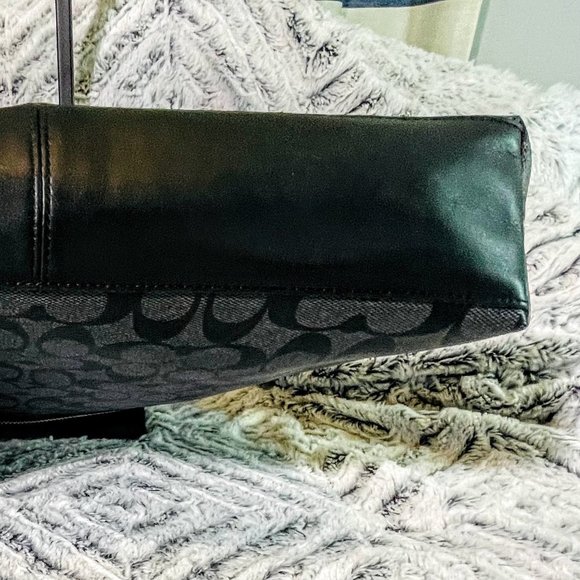 NWOT - COACH CHARLES FOLDOVER TOTE IN SIGNATURE (F54774) - Picture 11 of 15